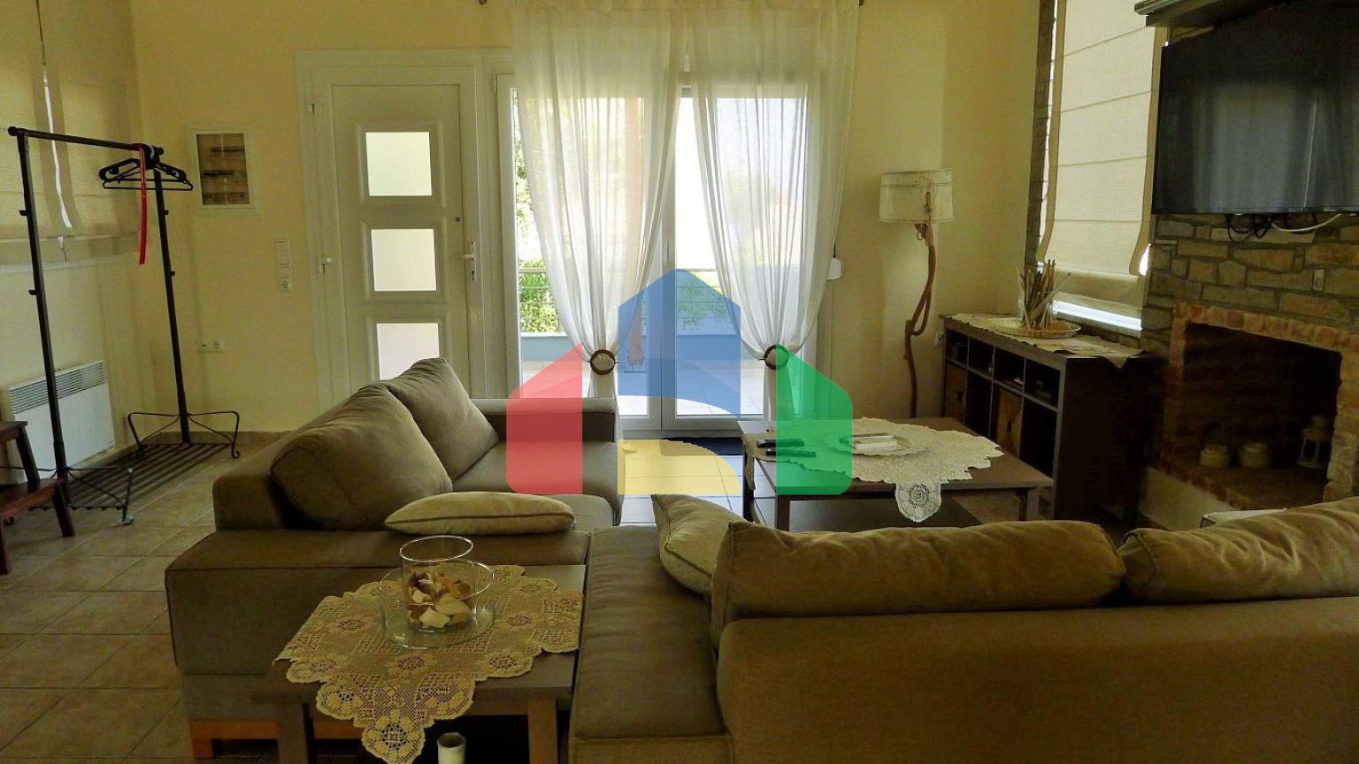 Продаж - Бізнес 410 m² на Тасосі