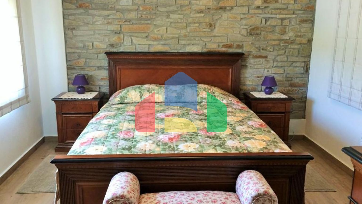 Продаж - Бізнес 410 m² на Тасосі