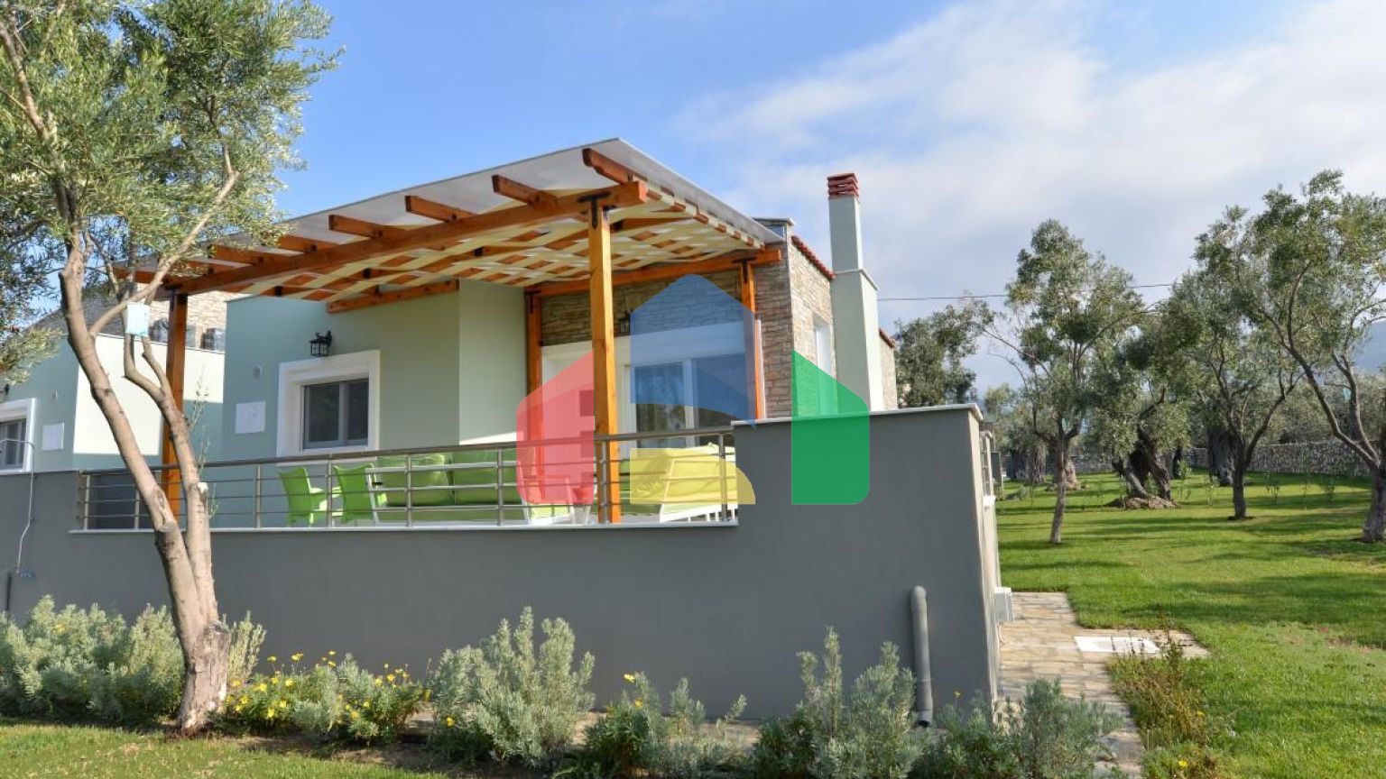 Продаж - Бізнес 410 m² на Тасосі