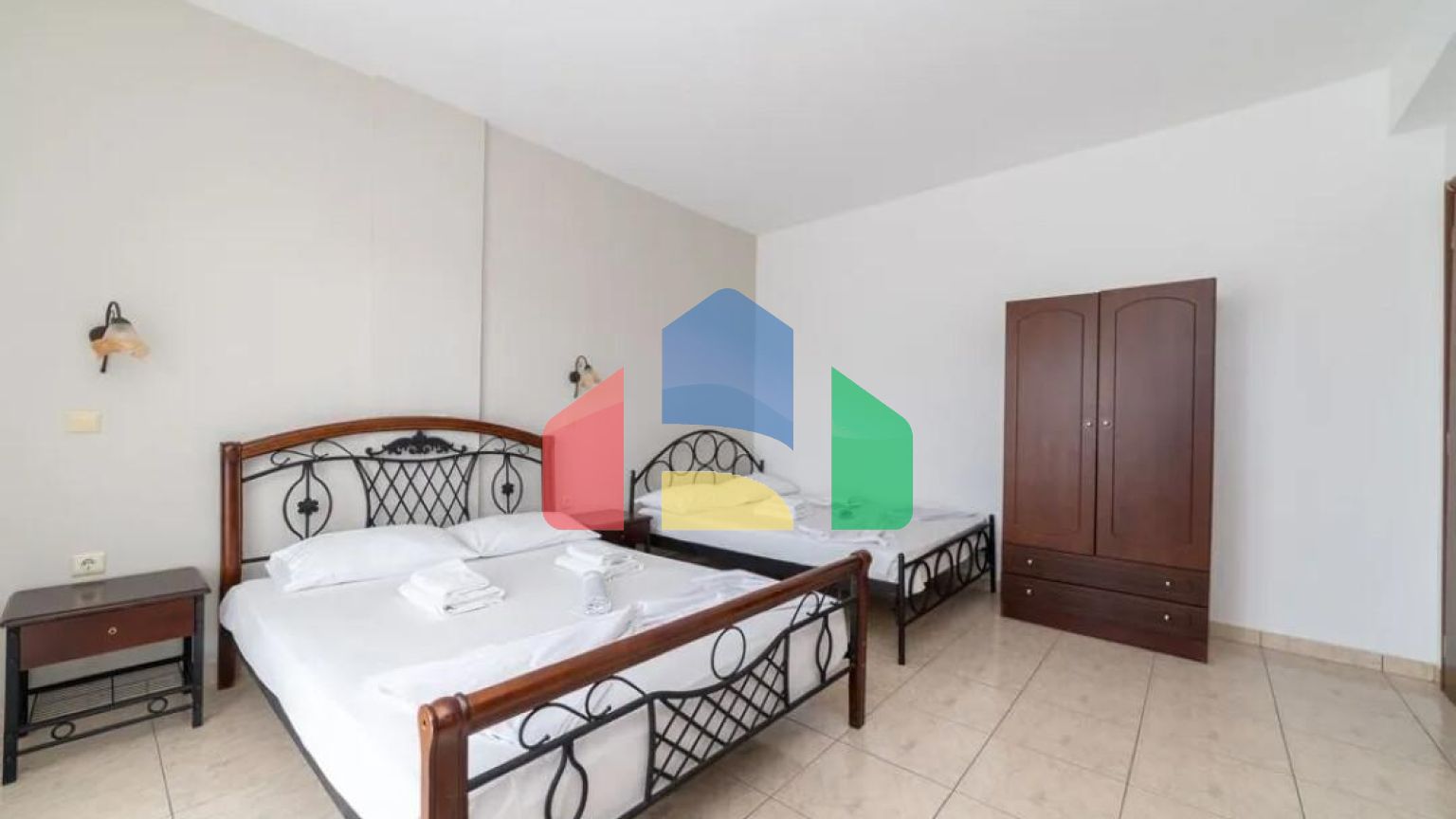 Продаж - Будівля 280 m² на Тасосі