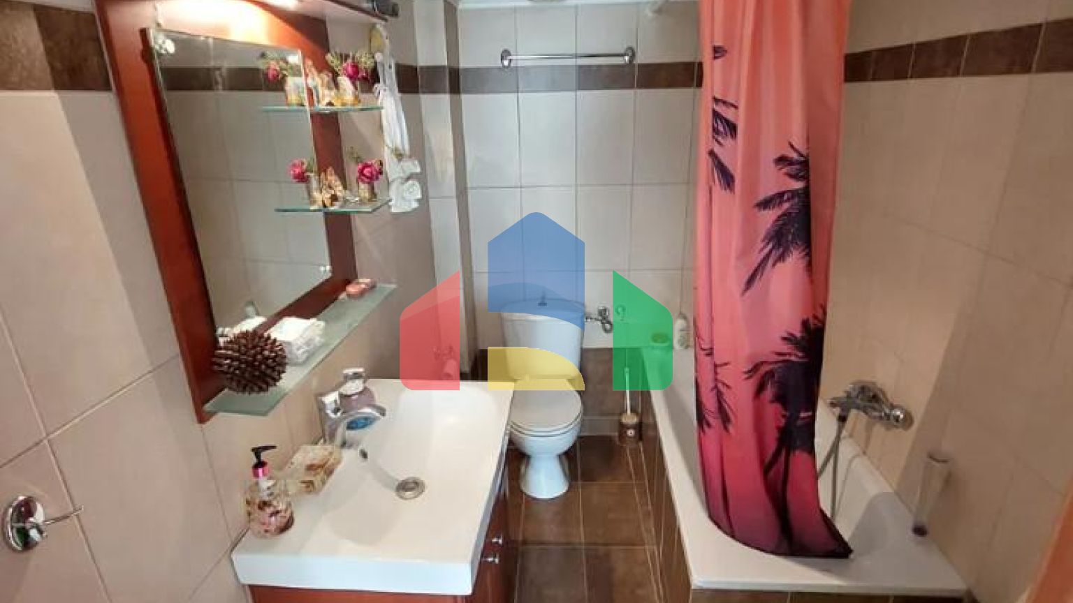 Продаж - Таунхаус 150 m² на Тасосі