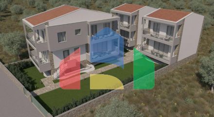 Продаж - Таунхаус 107 m² на Тасосі
