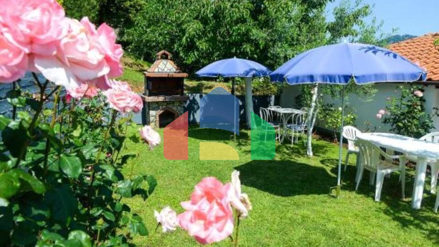 Продаж - Готель 320 m² на Тасосі