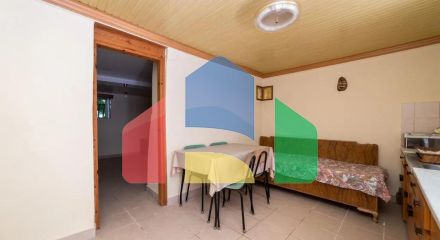 Продаж - Котедж 94 m² на Тасосі