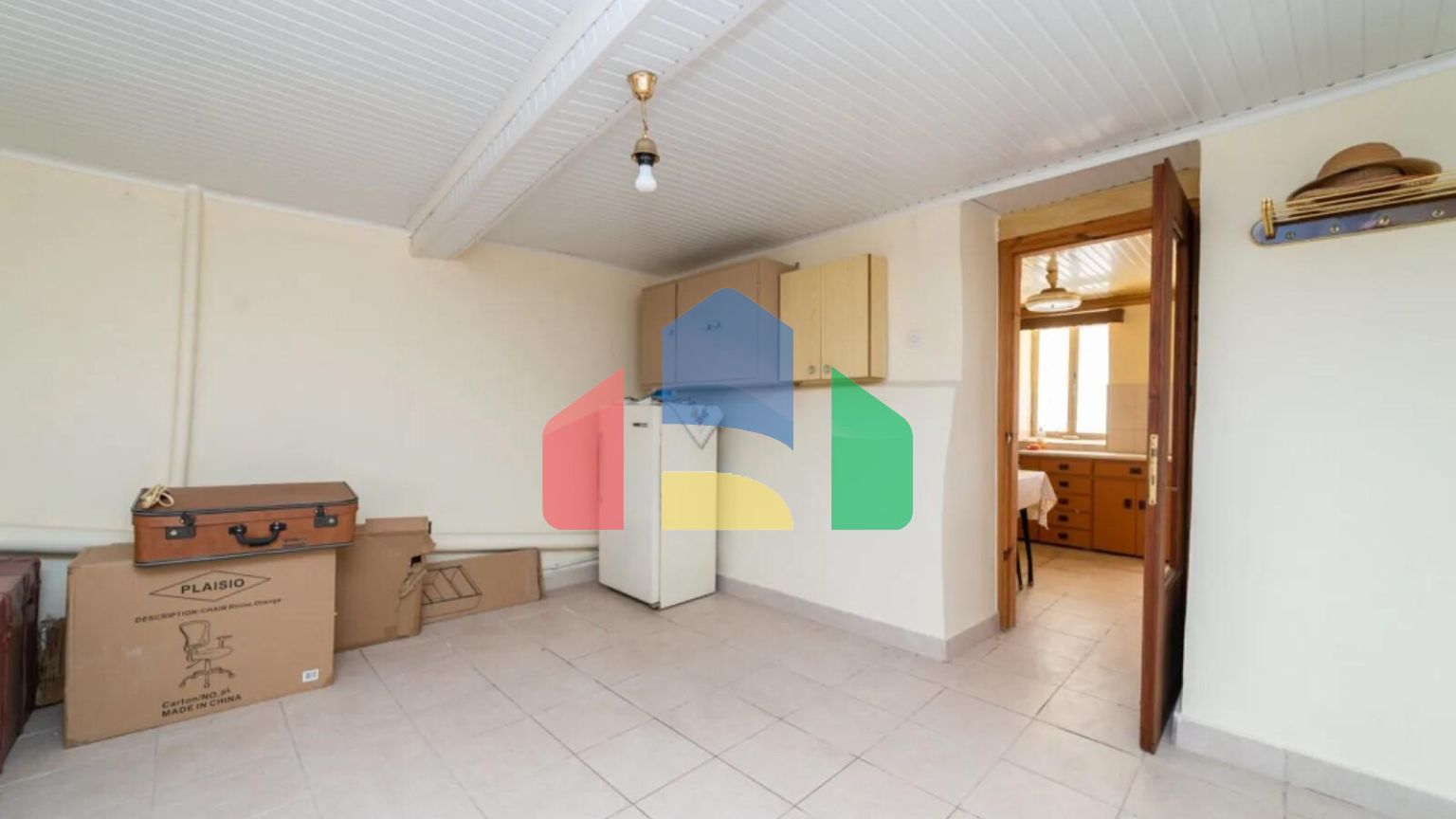 Продаж - Котедж 94 m² на Тасосі