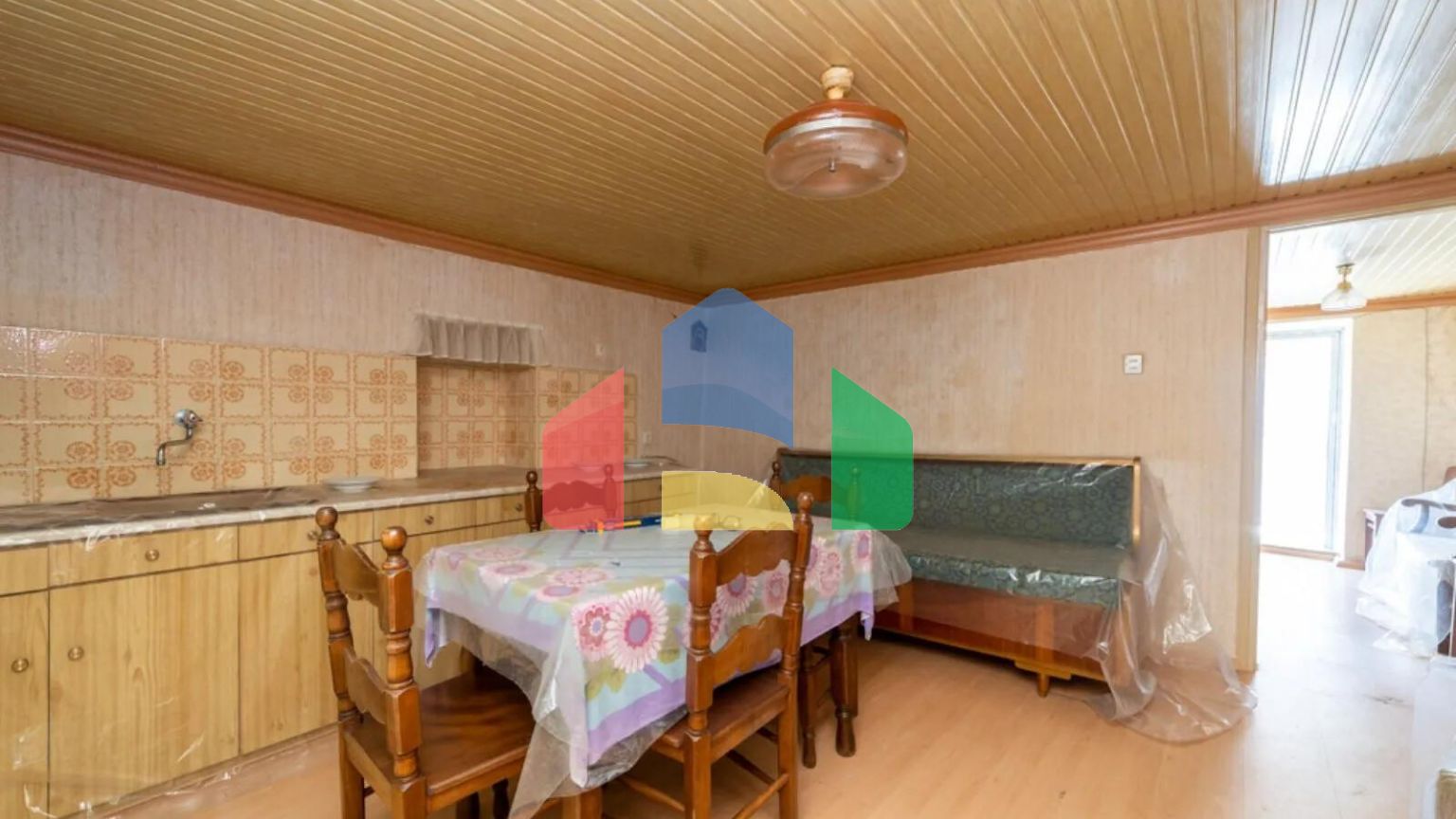 Продаж - Котедж 94 m² на Тасосі