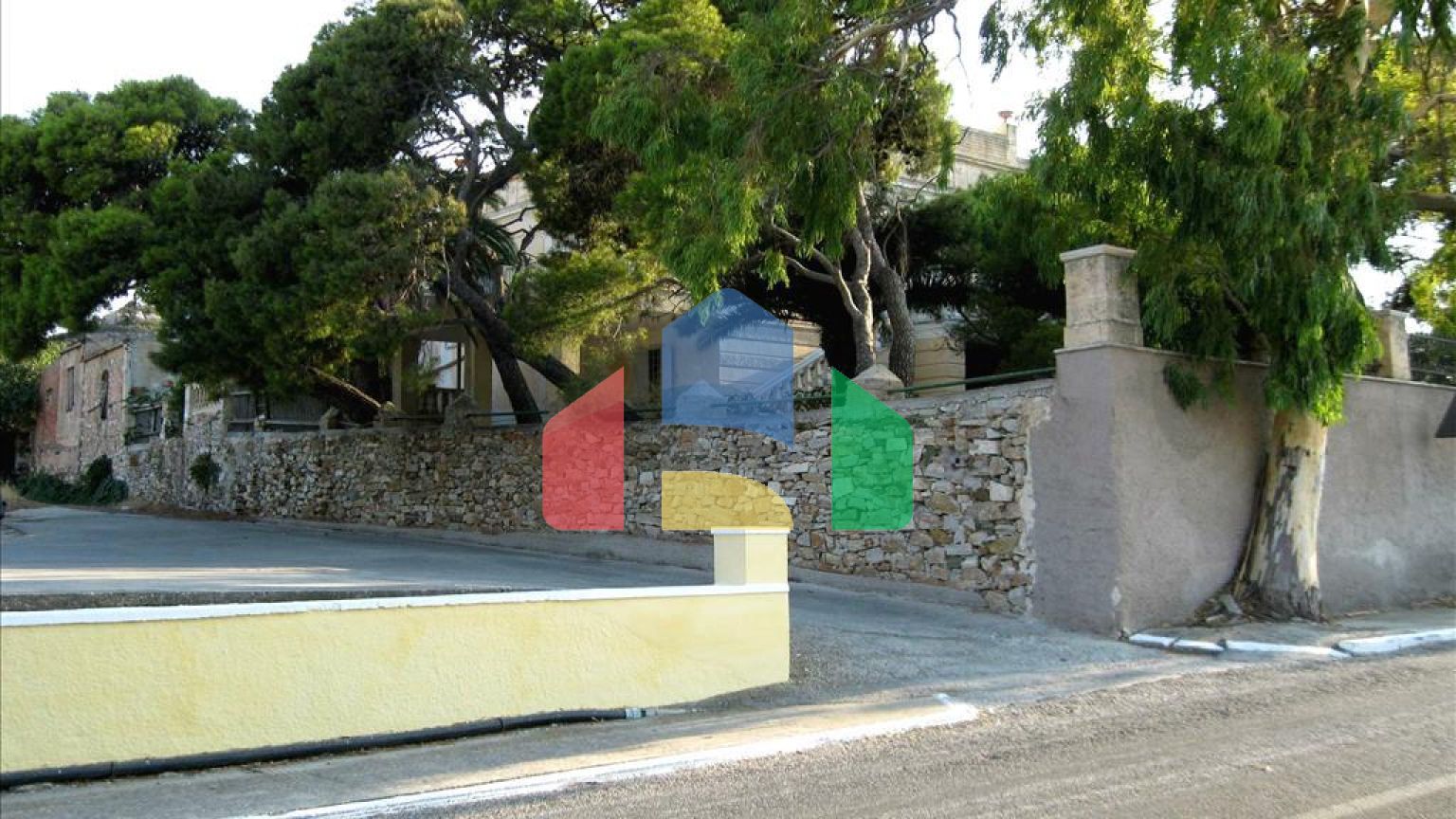 Продажа - Коттедж 220 m² Киклады