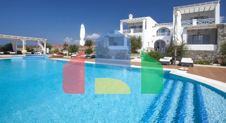 For Sale - Hotel 825 m² in Cyclades