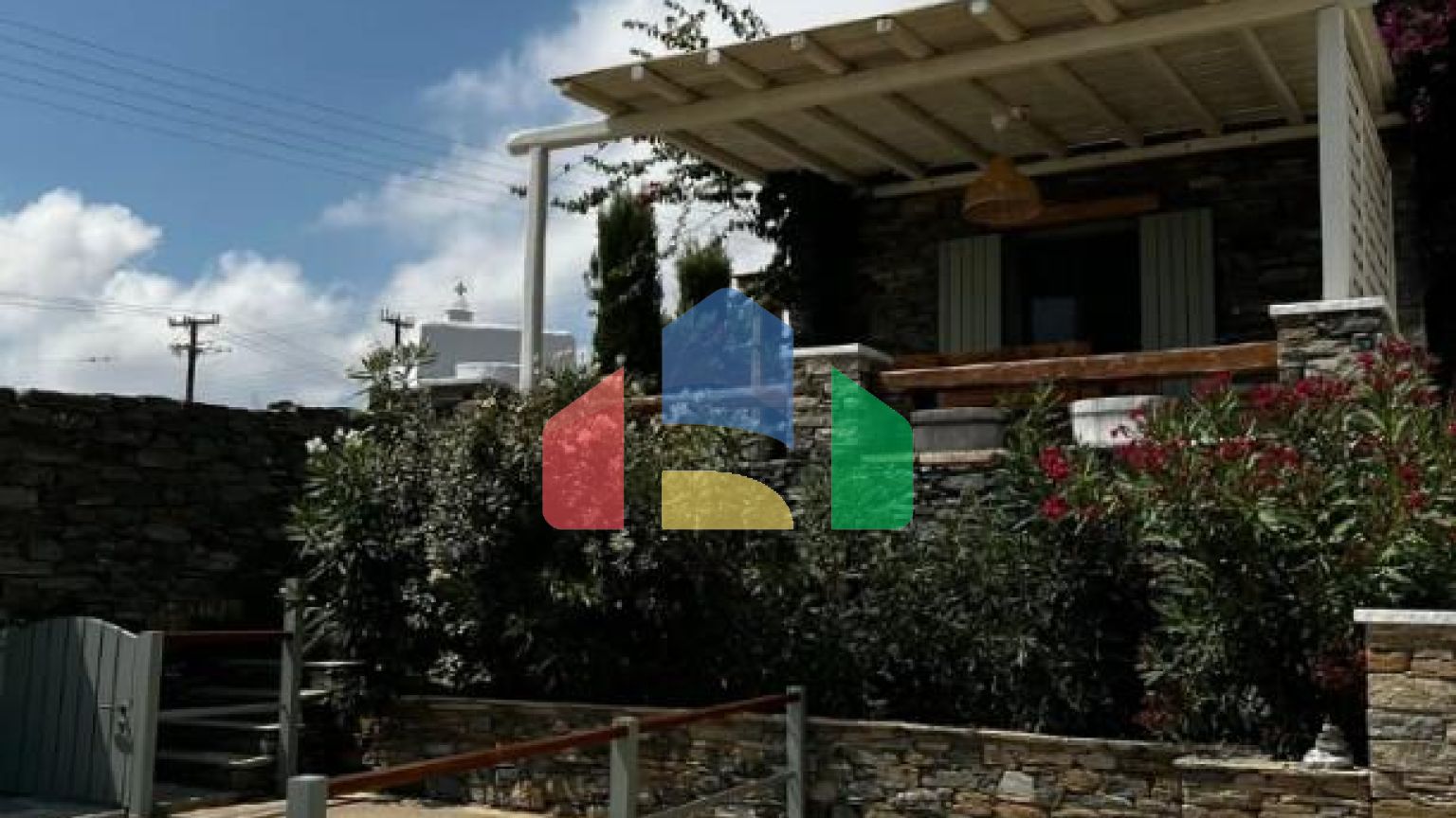 Продаж - Квартира 38 m² Кіклади