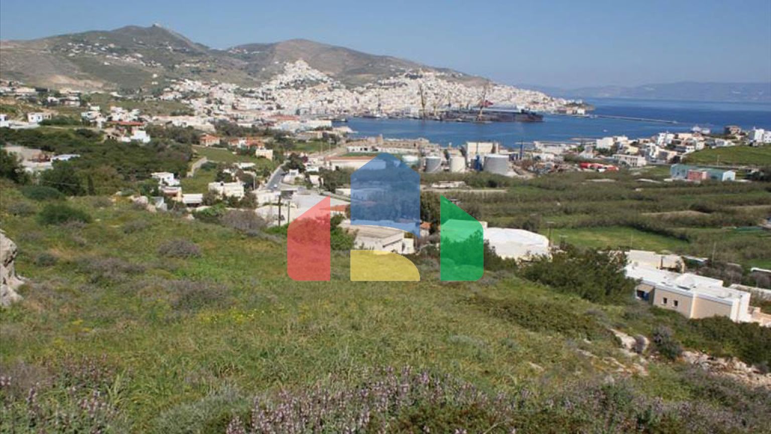 Продаж - Земельна ділянка 13600 m² Кіклади