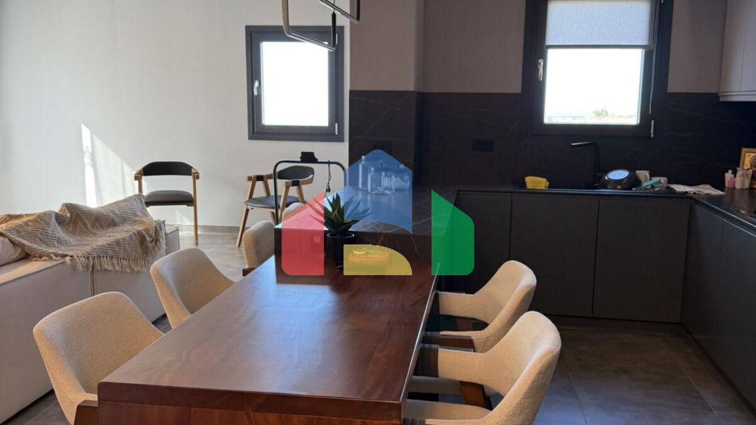 Продажа - Комплекс 100 m² Киклады