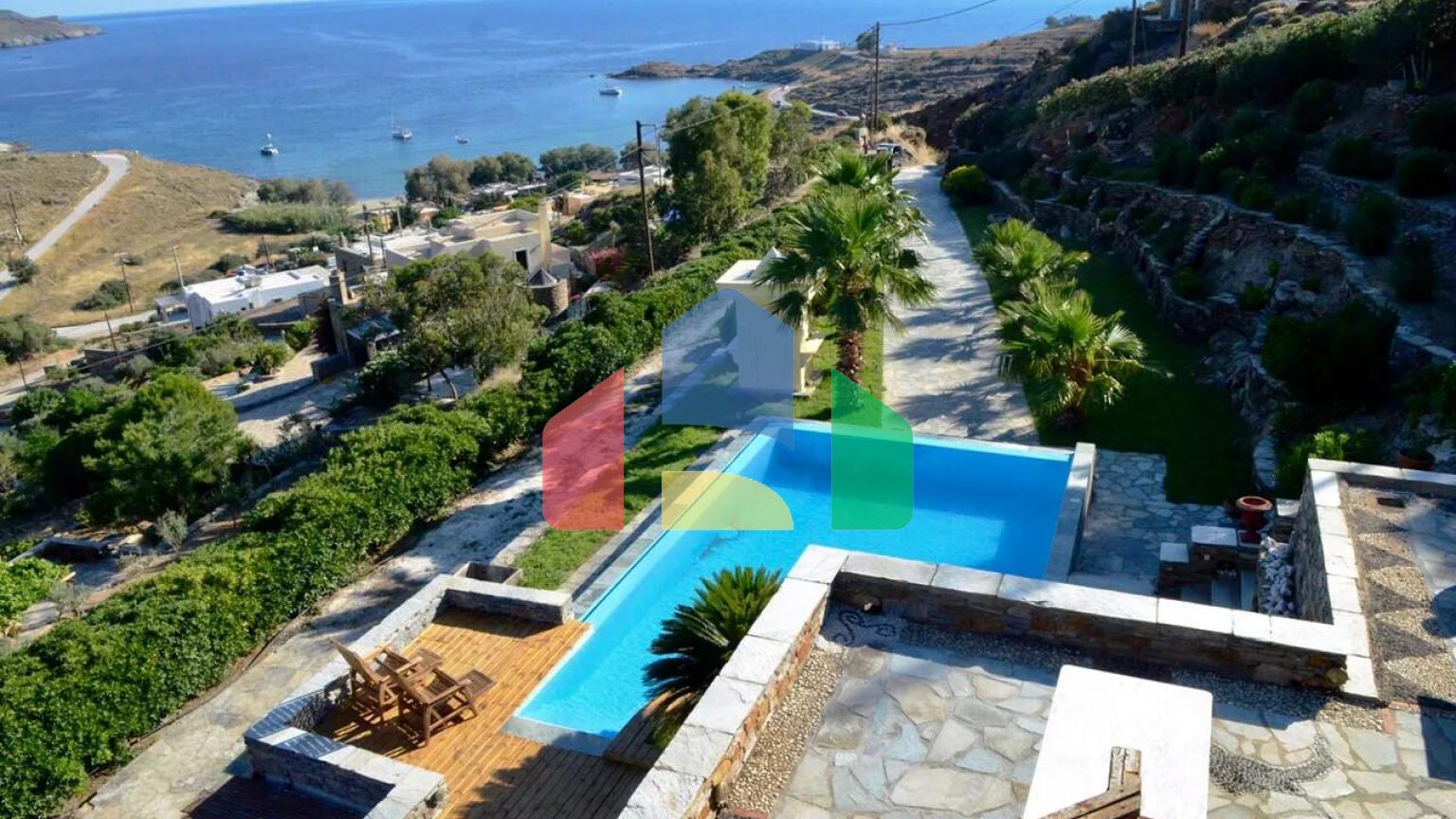 Продаж - Вілла 350 m² Кіклади