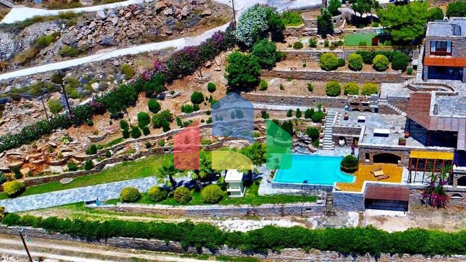 Продаж - Вілла 350 m² Кіклади