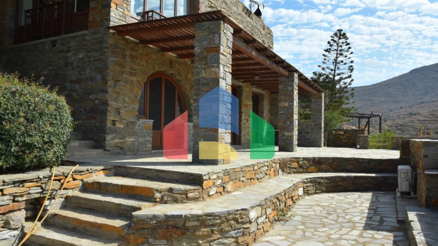 Продаж - Вілла 350 m² Кіклади