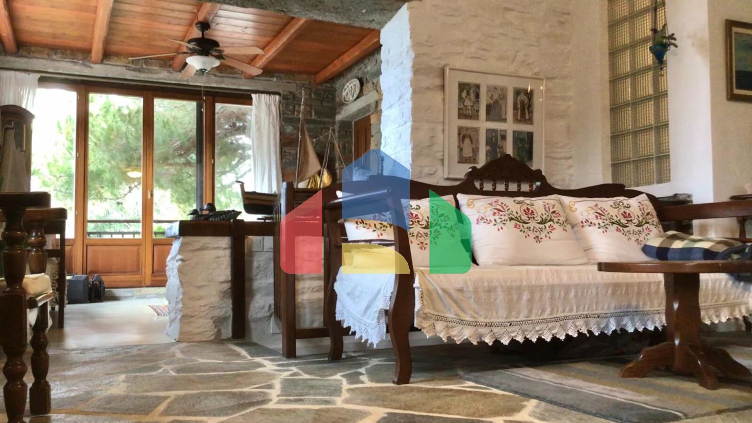 Продаж - Вілла 350 m² Кіклади