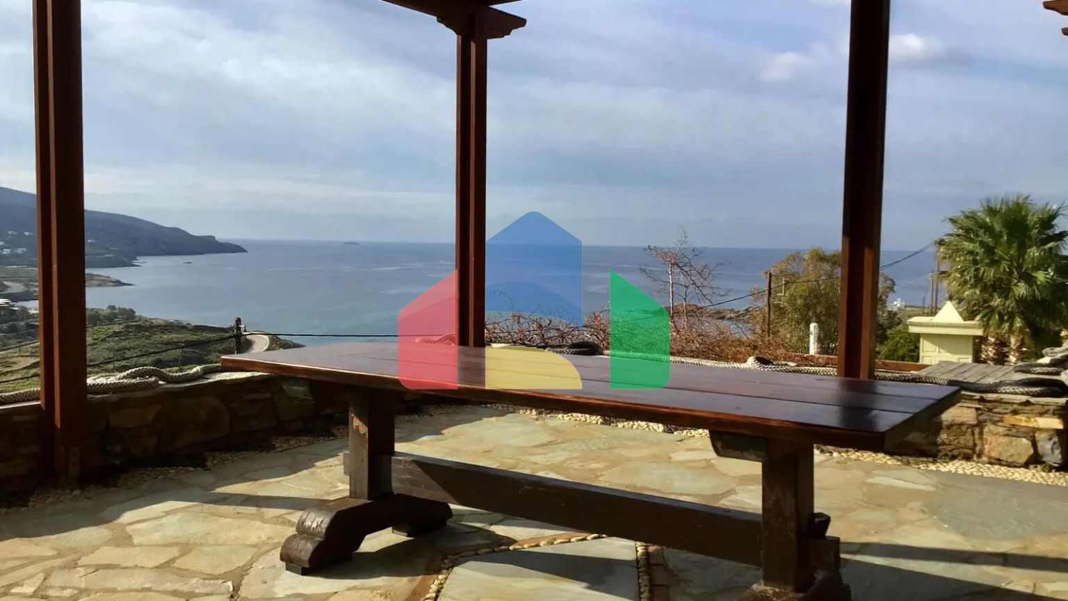 Продаж - Вілла 350 m² Кіклади