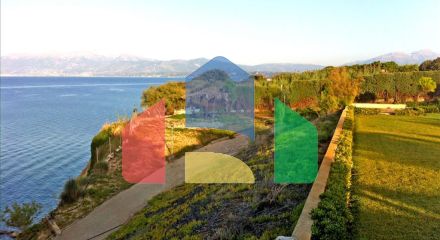 Продаж - Вілла 550 m² на західному Пелопоннесі