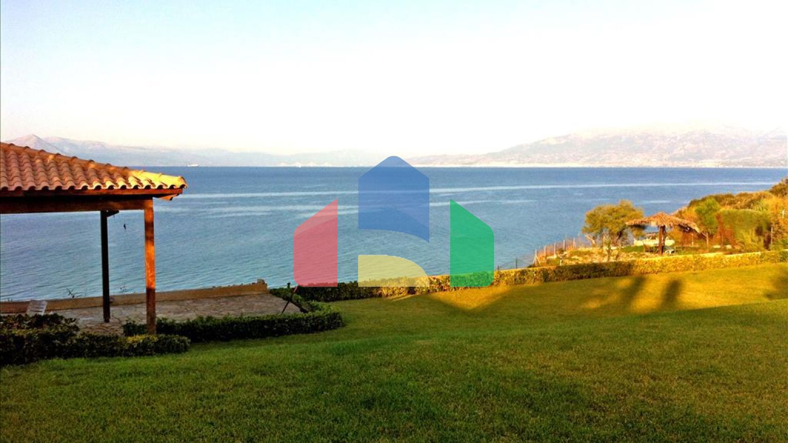 Продаж - Вілла 550 m² на західному Пелопоннесі