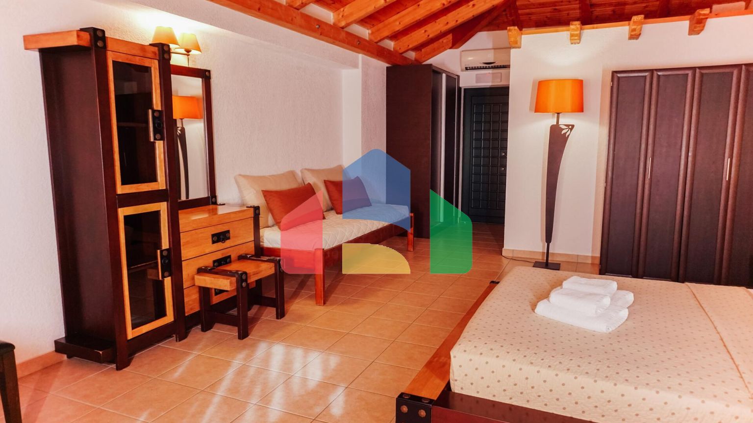 Продажа - Гостиница 2500 m² на Западном Пелопоннесе