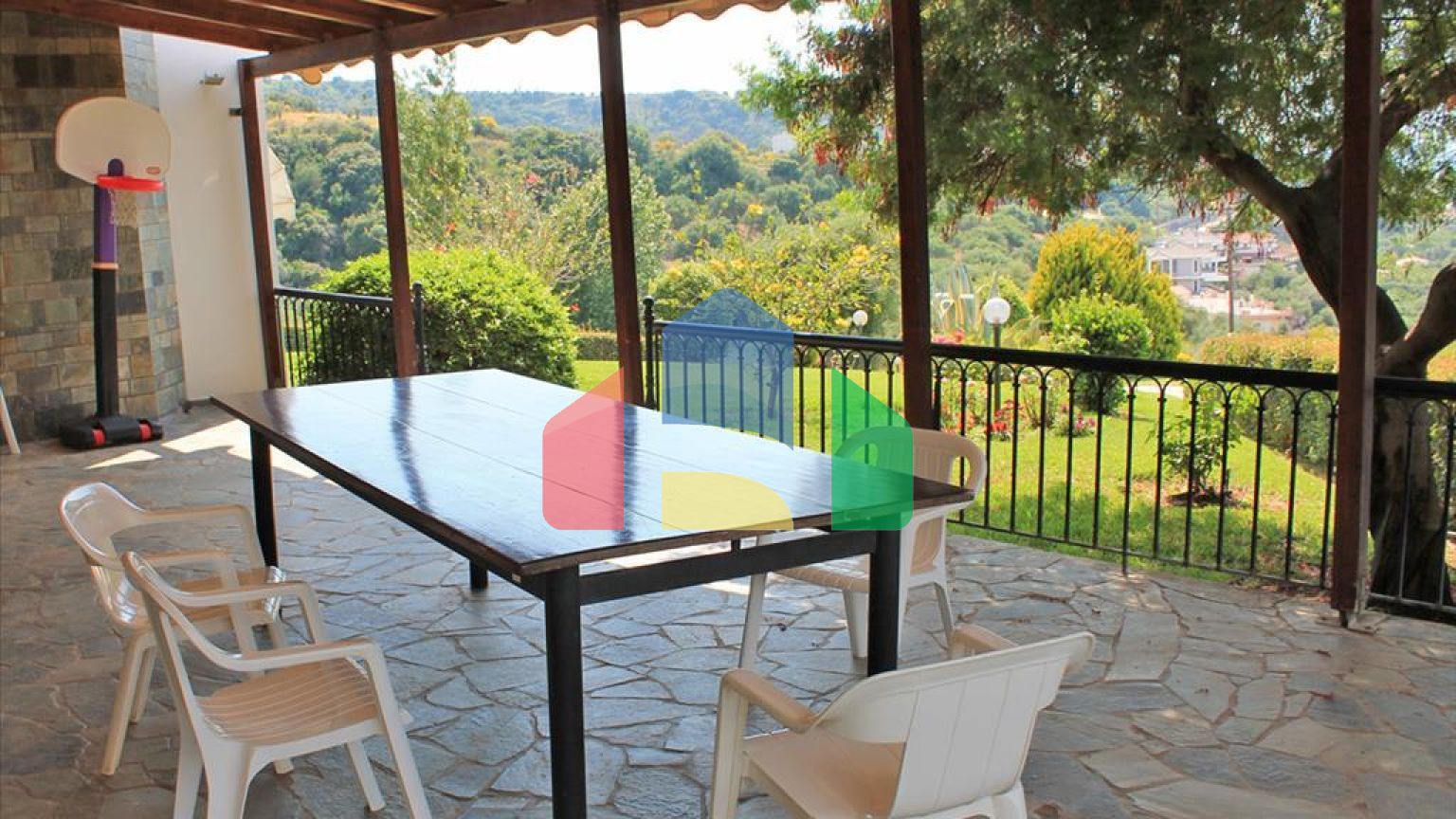 Продаж - Котедж 297 m² на західному Пелопоннесі