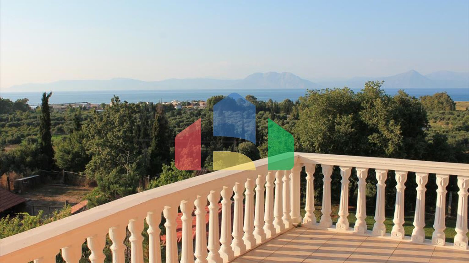 Продаж - Вілла 600 m² на західному Пелопоннесі