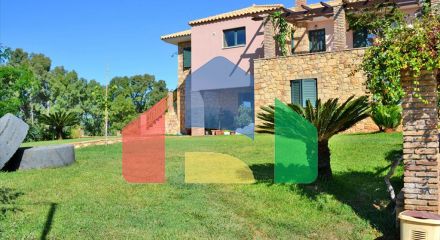For Sale - Villa 600 m² in Western Peloponnese