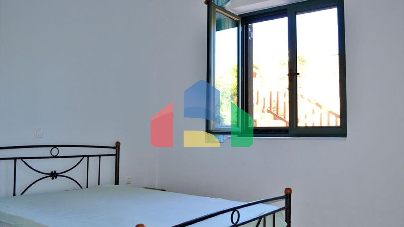 Продаж - Вілла 600 m² на західному Пелопоннесі