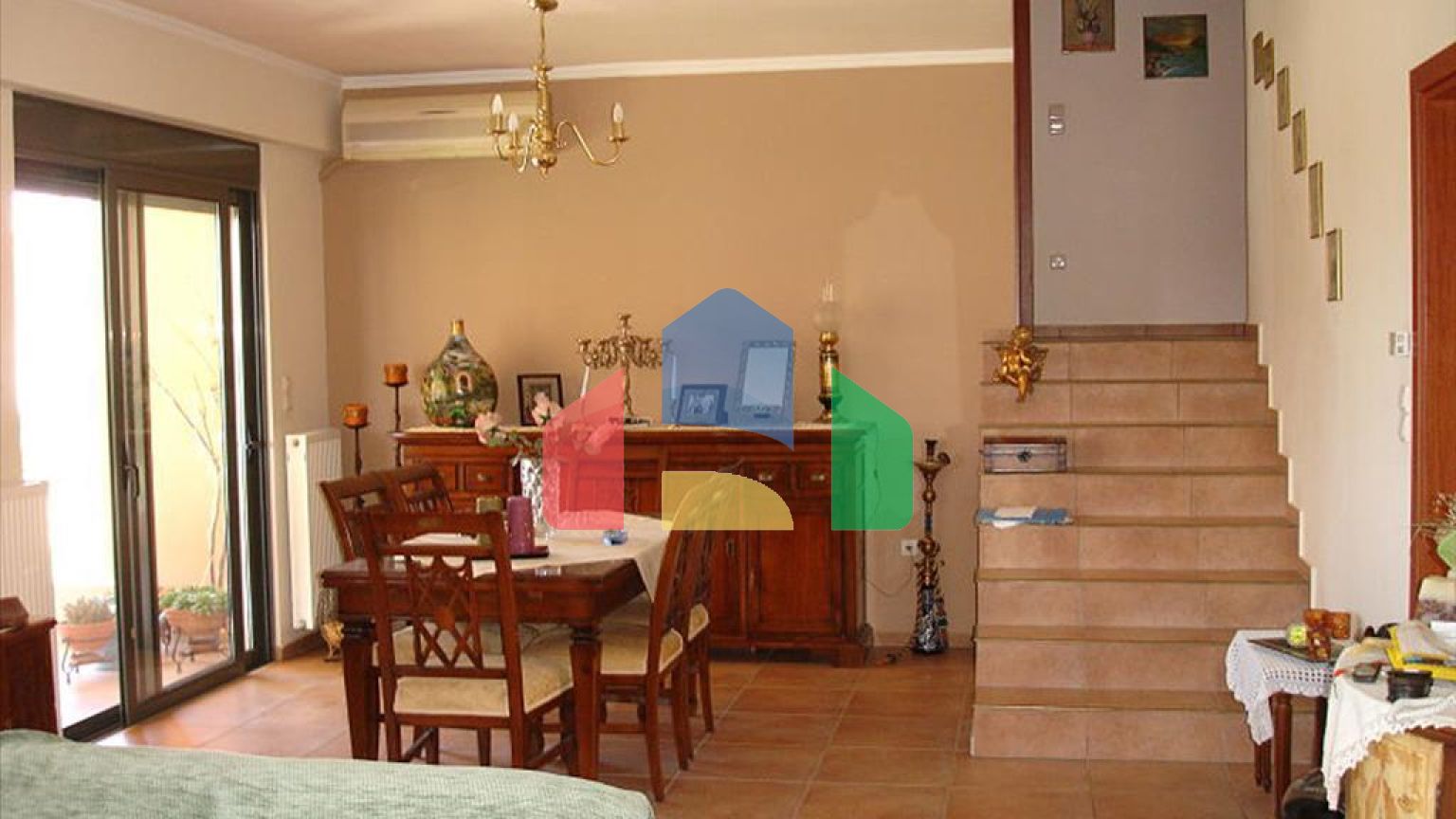 Продаж - Котедж 360 m² на західному Пелопоннесі