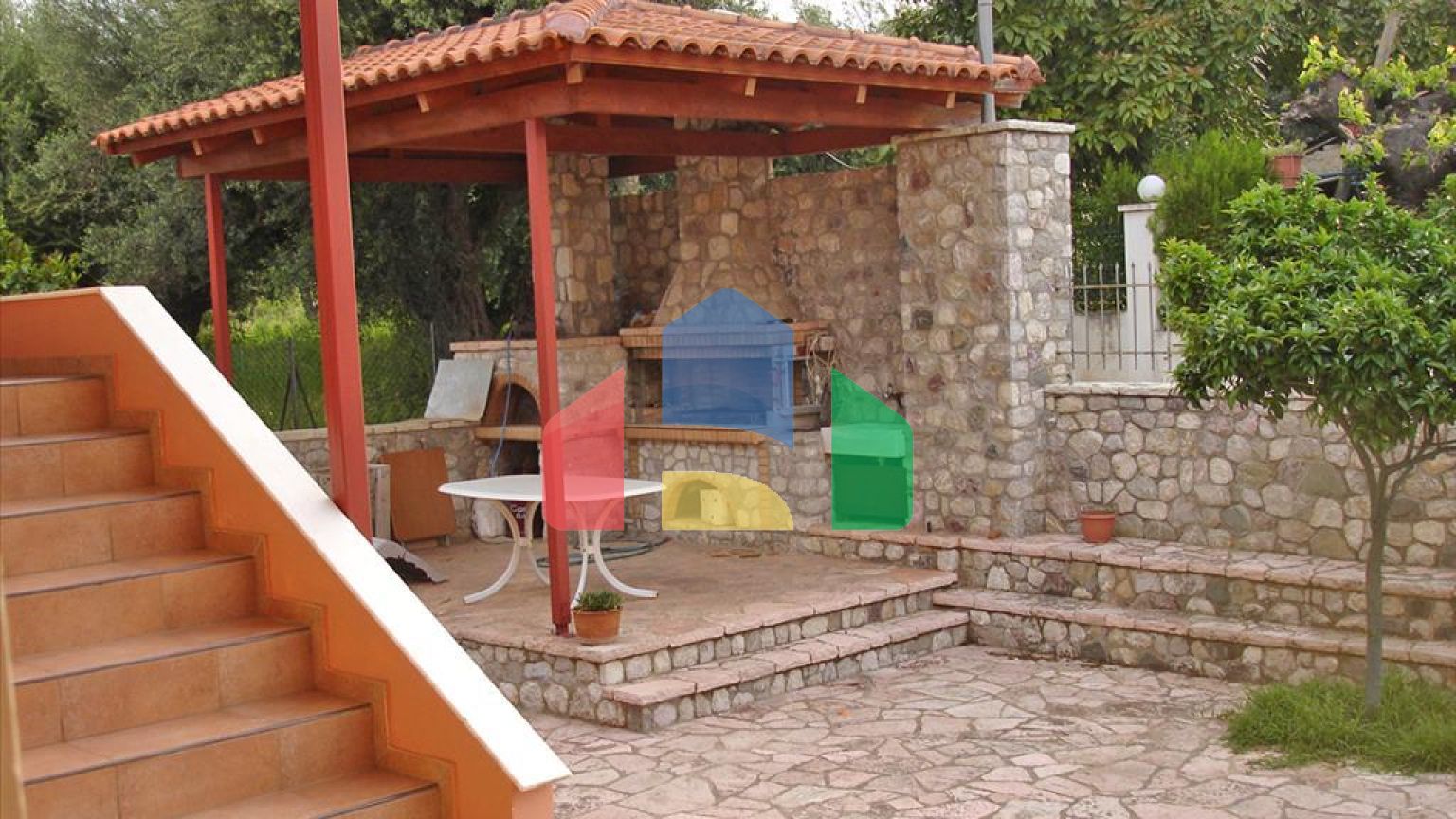 Продаж - Котедж 360 m² на західному Пелопоннесі