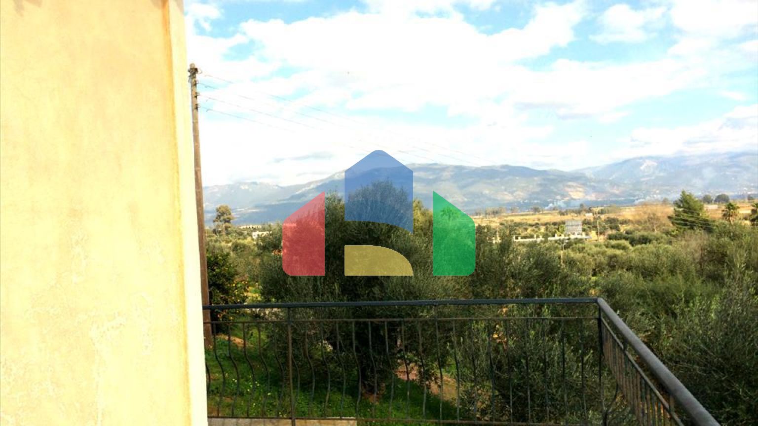 Продаж - Котедж 140 m² на західному Пелопоннесі