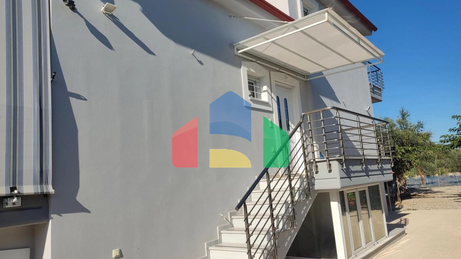 Продаж - Котедж 191 m² на західному Пелопоннесі