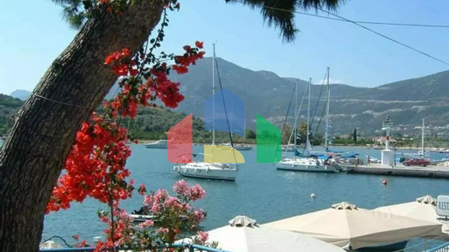 Продаж - Таунхаус 164 m² на західному Пелопоннесі