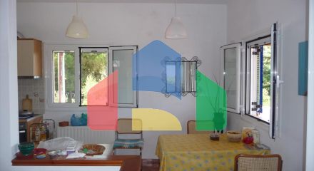 Продаж - Комплекс 332 m² на західному Пелопоннесі