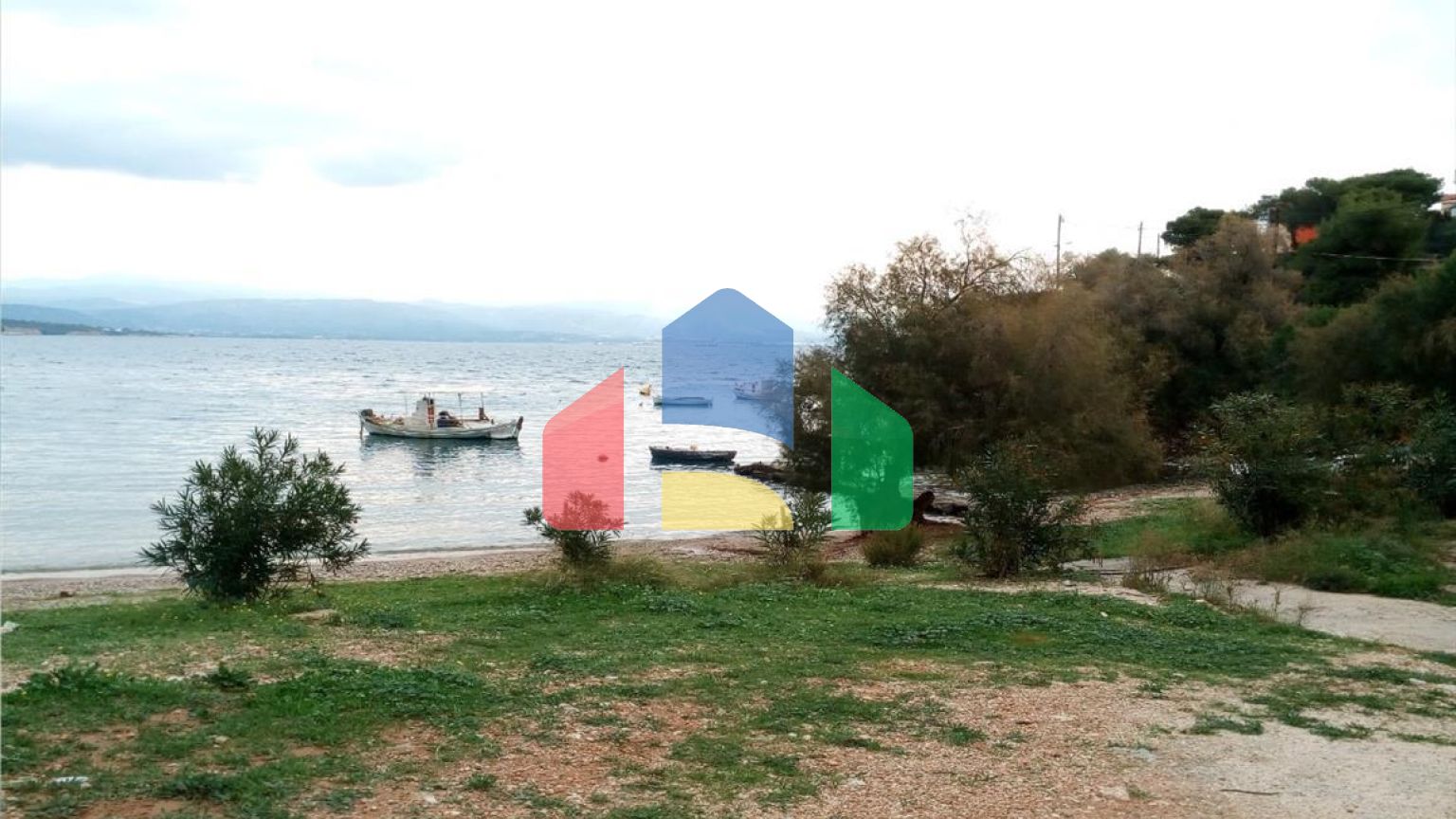 Продажа - Здание 600 m² на Восточном Пелопоннесе