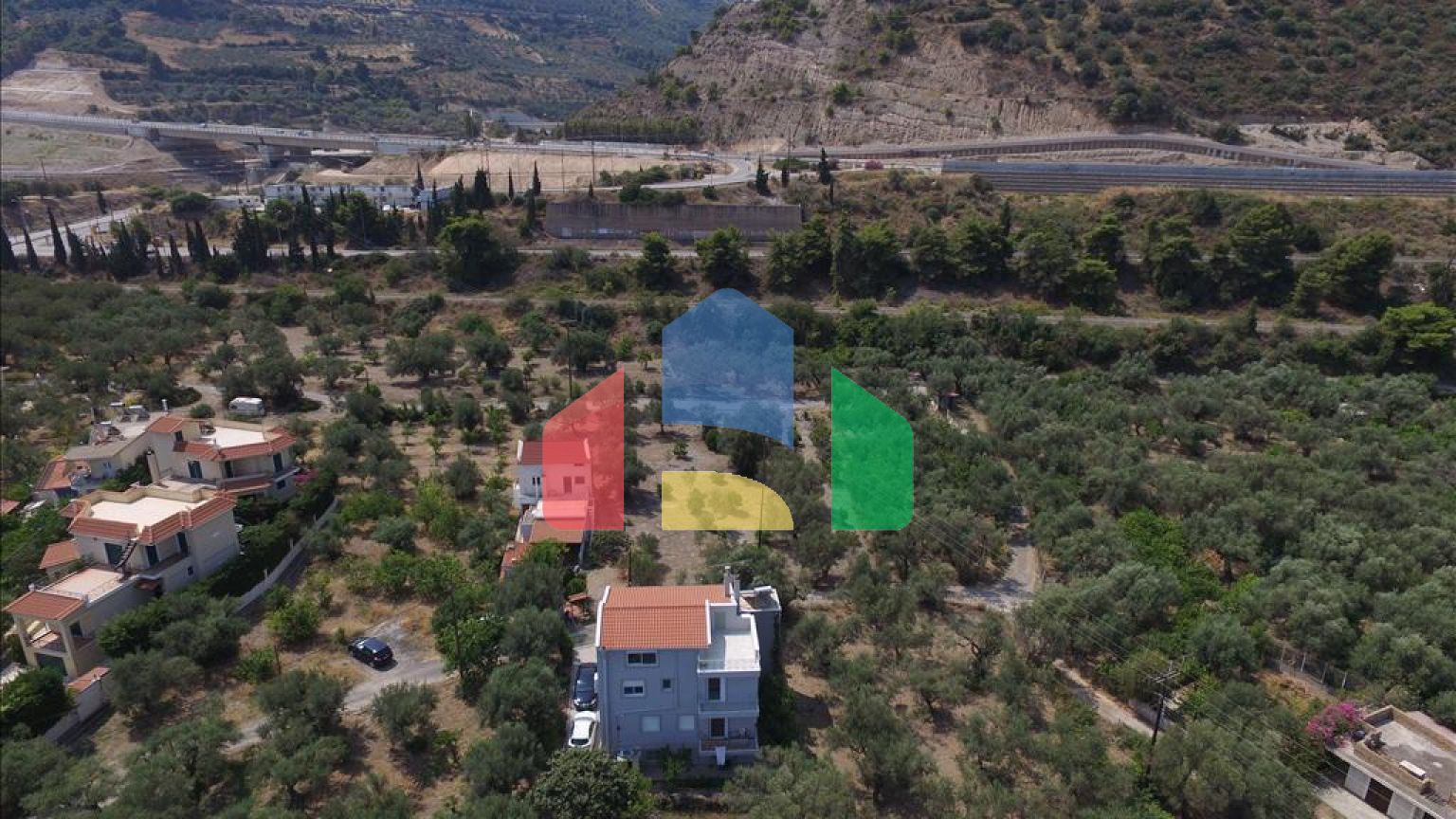 Продаж - Котедж 280 m² на східному Пелопоннесі