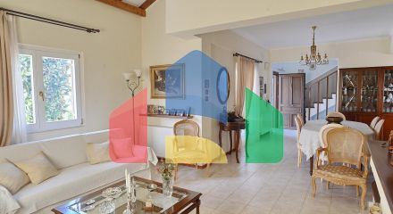 For Sale - Detached house 200 m² in Eastern Peloponnese