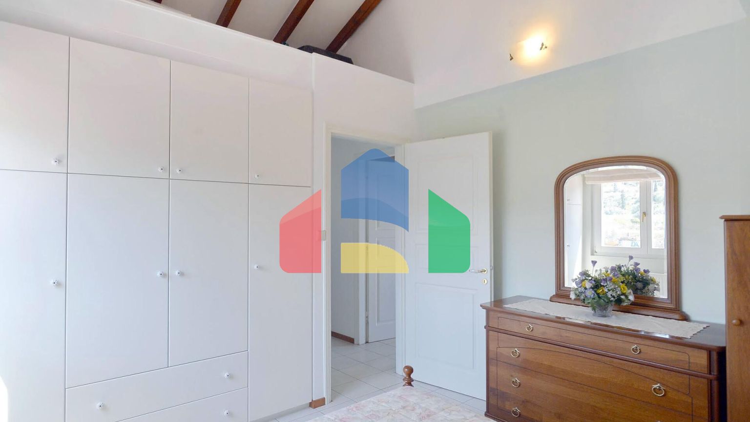 Продажа - Коттедж 200 m² на Восточном Пелопоннесе