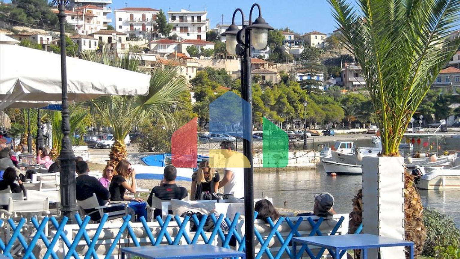 Продаж - Таунхаус 115 m² на східному Пелопоннесі