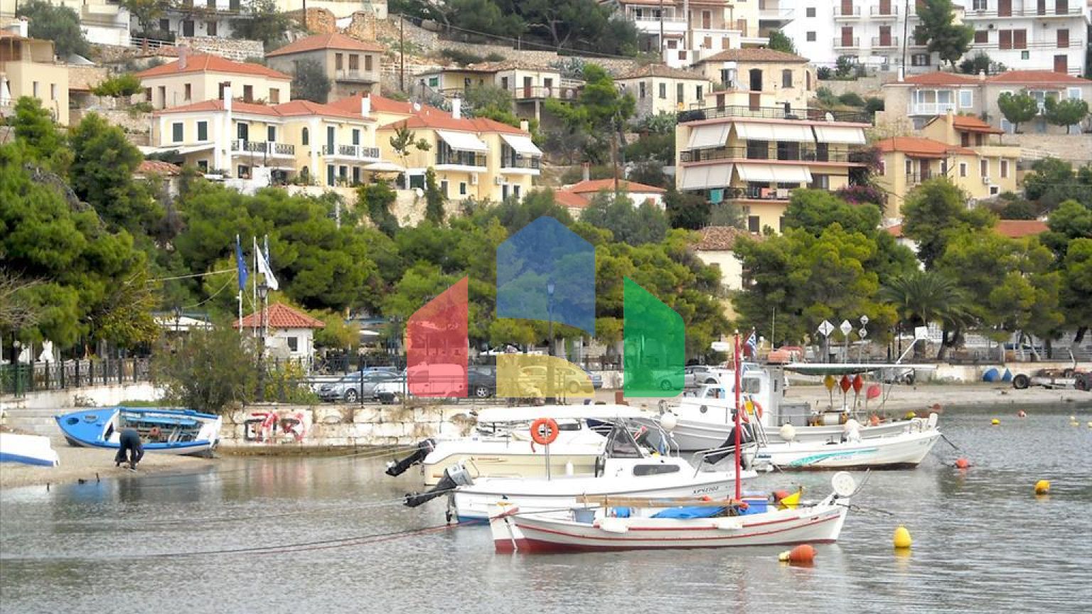 Продаж - Таунхаус 115 m² на східному Пелопоннесі