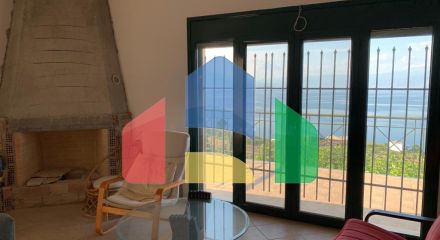 Продаж - Котедж 278 m² на східному Пелопоннесі