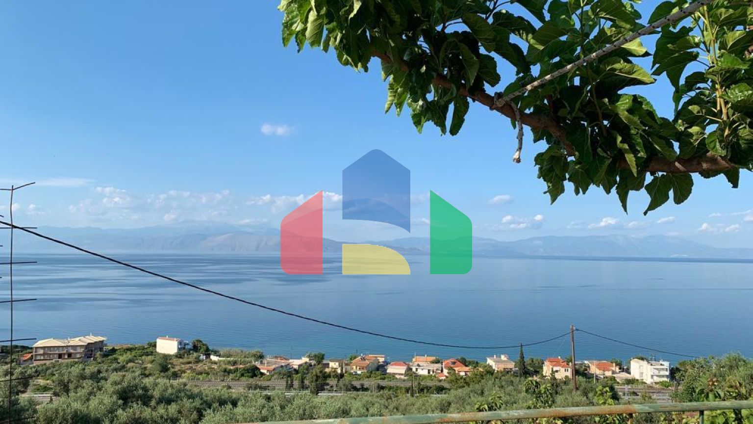 Продаж - Котедж 278 m² на східному Пелопоннесі