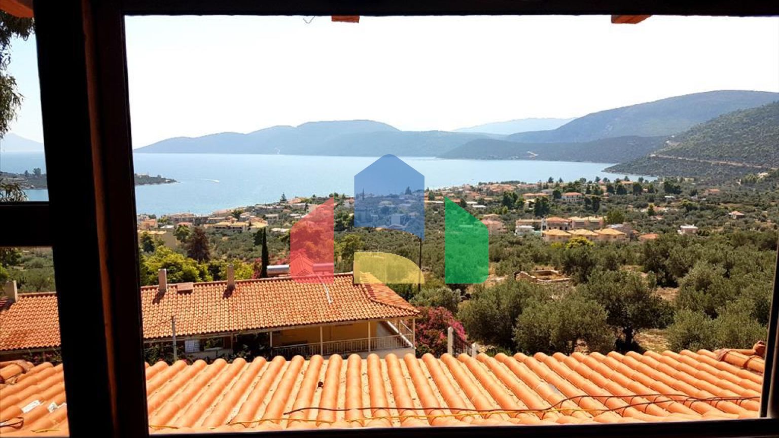 Продаж - Котедж 260 m² на східному Пелопоннесі