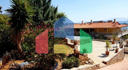 Продаж - Котедж 260 m² на східному Пелопоннесі