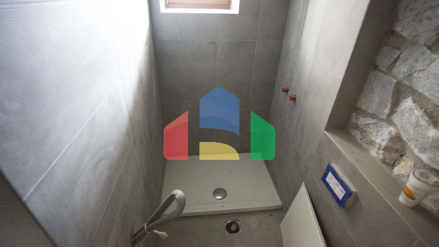 Продаж - Бізнес 360 m² на східному Пелопоннесі