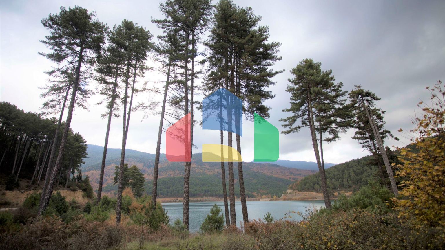 Продаж - Бізнес 360 m² на східному Пелопоннесі