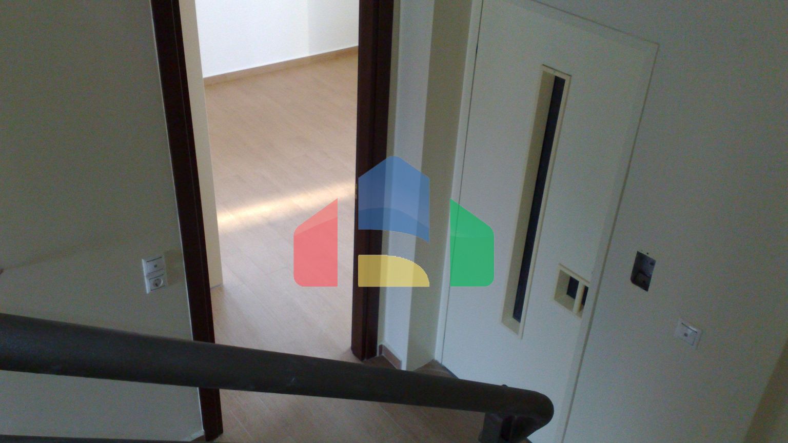 Продаж - Таунхаус 300 m² на східному Пелопоннесі