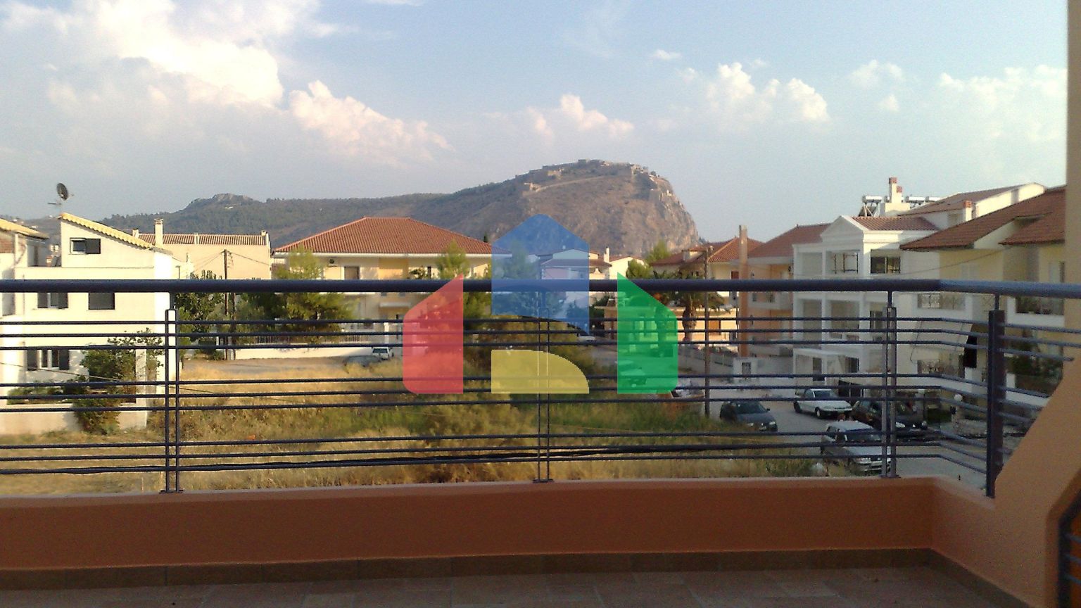 Продаж - Таунхаус 300 m² на східному Пелопоннесі