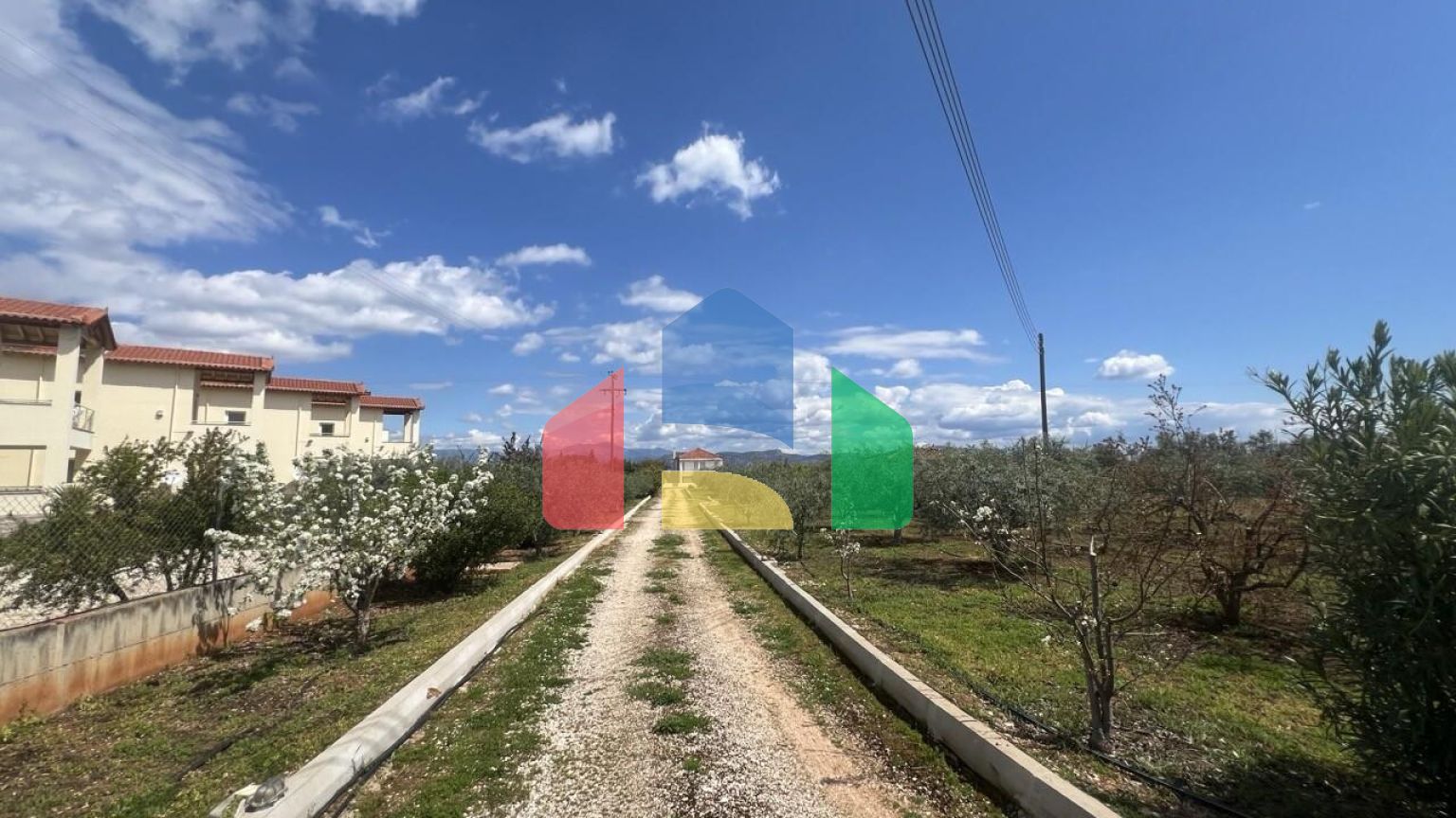 Продаж - Вілла 240 m² на східному Пелопоннесі