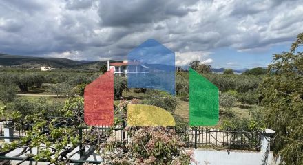 Продаж - Вілла 240 m² на східному Пелопоннесі