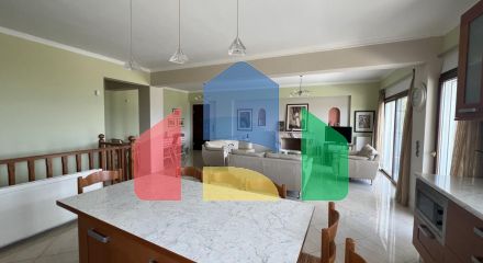 Продаж - Вілла 240 m² на східному Пелопоннесі